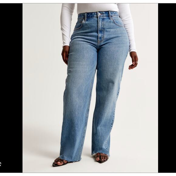Abercrombie & Fitch Denim - Abercrombie & Fitch Curve Love High Rise 90s Relaxed Jean 10XL